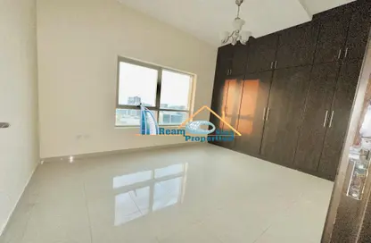 Apartment - 2 Bedrooms - 3 Bathrooms for rent in Al Khair Building - Dubai Silicon Oasis - Dubai