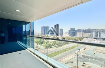 Apartment - 2 Bedrooms - 3 Bathrooms for rent in Saraya One - Corniche Road - Abu Dhabi