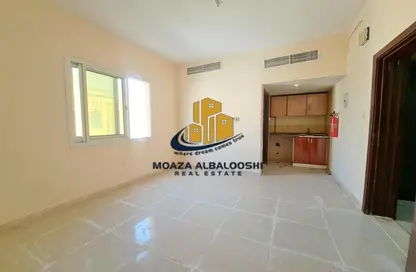 Apartment - 1 Bathroom for rent in Muwaileh Commercial - Sharjah