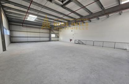 Warehouse - Studio - 1 Bathroom for rent in Ras Al Khor Industrial - Ras Al Khor - Dubai