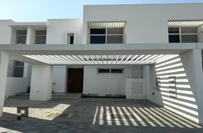 Villa - 3 Bedrooms - 5 Bathrooms for rent in Arabella Townhouses 1 - Arabella Townhouses - Mudon - Dubai