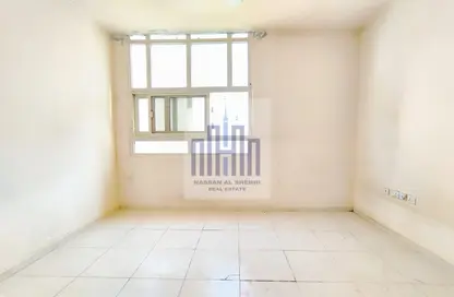 Apartment - 1 Bathroom for rent in GGICO Building Moweilah - Muwaileh Commercial - Sharjah