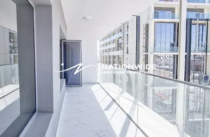 Apartment - 2 Bedrooms - 3 Bathrooms for sale in Oasis 1 - Oasis Residences - Masdar City - Abu Dhabi