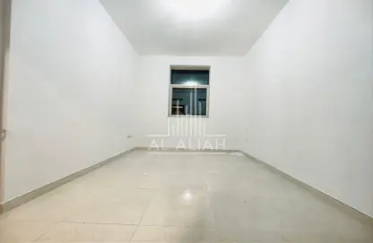 Apartment - 3 Bedrooms - 4 Bathrooms for rent in Hamdan Street - Abu Dhabi