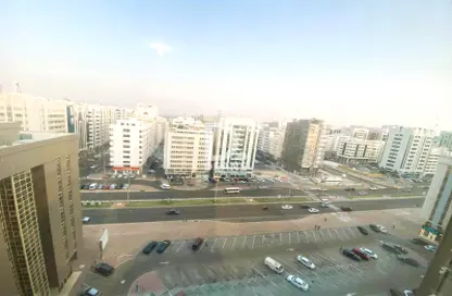 Apartment - 2 Bedrooms - 2 Bathrooms for rent in Tourist Club Area - Abu Dhabi