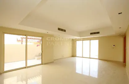 Villa - 4 Bedrooms - 5 Bathrooms for rent in Khannour Community - Al Raha Gardens - Abu Dhabi