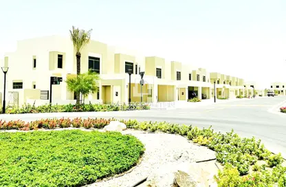 Townhouse - 3 Bedrooms - 4 Bathrooms for sale in Noor Townhouses - Town Square - Dubai