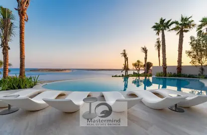 Villa - 6 Bedrooms - 7 Bathrooms for sale in Zuha Island Villas - The World Islands - Dubai