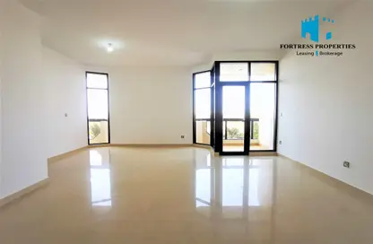 Apartment - 3 Bedrooms - 4 Bathrooms for rent in Al Sahel Tower 1 - Al Sahel Towers - Corniche Road - Abu Dhabi