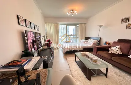 Apartment - 1 Bathroom for rent in Goldcrest Executive - JLT Cluster C - Jumeirah Lake Towers - Dubai