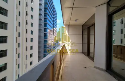 Apartment - 3 Bedrooms - 4 Bathrooms for rent in Al Masood Tower - Hamdan Street - Abu Dhabi