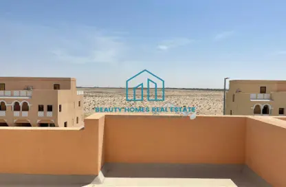 Villa - 3 Bedrooms - 4 Bathrooms for sale in Hydra Village - Abu Dhabi