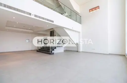 Apartment - 3 Bedrooms - 4 Bathrooms for sale in Marina Arcade Tower - Dubai Marina - Dubai