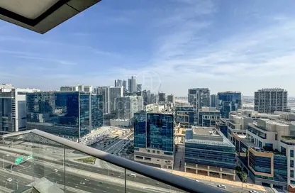 Apartment - 1 Bedroom - 2 Bathrooms for rent in South Ridge 5 - South Ridge - Downtown Dubai - Dubai