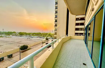 Duplex - 3 Bedrooms - 4 Bathrooms for rent in Al Shaheen Tower - Al Khalidiya - Abu Dhabi