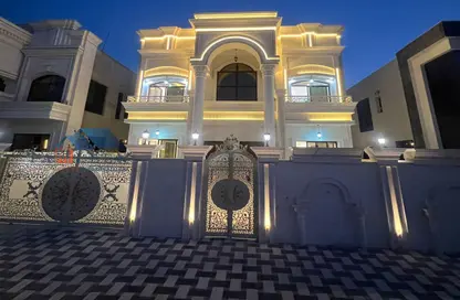 Villa - 5 Bedrooms - 7 Bathrooms for sale in Ajman Global City - Al Alia - Ajman