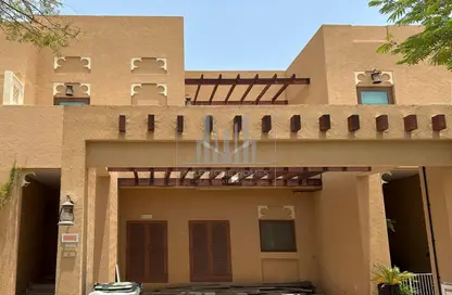 تاون هاوس - 3 غرف نوم - 4 حمامات للايجار في فيلات طراز دبي - القرية الشمالية - الفرجان - دبي