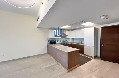 Apartment - 1 Bedroom - 2 Bathrooms for sale in Azizi Aliyah - Dubai Healthcare City - Dubai