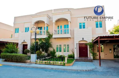 Villa - 5 Bedrooms - 4 Bathrooms for rent in Al Garhoud Villas - Al Garhoud - Dubai