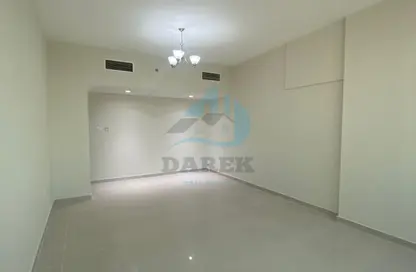 Apartment - 2 Bedrooms - 2 Bathrooms for rent in Gulf Tower - Emirates City - Ajman