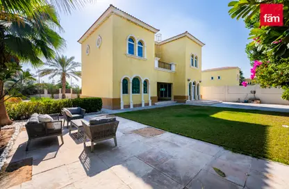 Villa - 3 Bedrooms - 5 Bathrooms for rent in Legacy - Jumeirah Park - Dubai