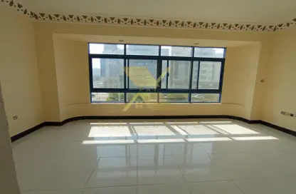 Apartment - 2 Bedrooms - 2 Bathrooms for rent in Al Nahyan Camp - Abu Dhabi