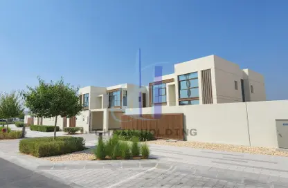 Villa - 4 Bedrooms - 6 Bathrooms for rent in Nad Al Dhabi - Al Jubail Island - Abu Dhabi