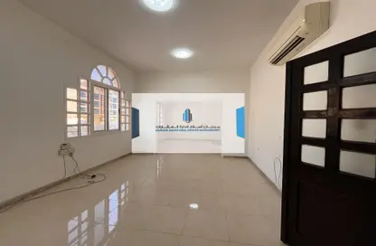 Apartment - 3 Bedrooms - 3 Bathrooms for rent in Al Manaseer - Abu Dhabi