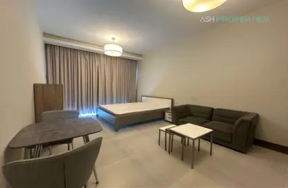 Apartment - 1 Bathroom for rent in SOL Bay - Business Bay - Dubai