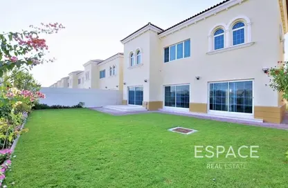 Villa - 4 Bedrooms - 4 Bathrooms for rent in Legacy - Jumeirah Park - Dubai