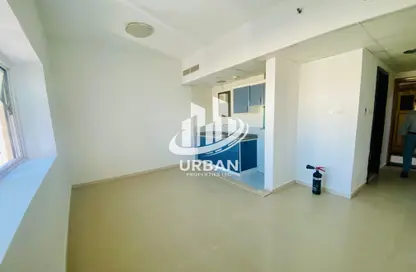 Apartment - Studio - 1 Bathroom for rent in Zakhir Tower 3 - Zakhir Towers - Al Taawun - Sharjah