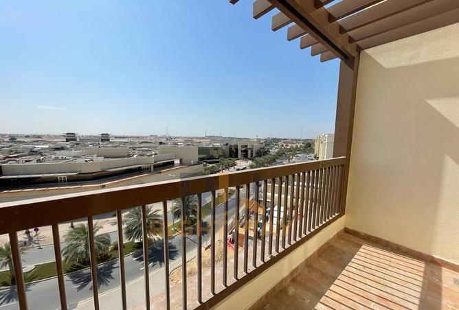 Rent in Bawabat Al Sharq: Mall View / Hight Floor / Basement parking ...