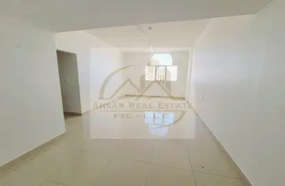 Apartment - 3 Bedrooms - 3 Bathrooms for rent in Muwaileh 29 Building - Muwaileh - Sharjah