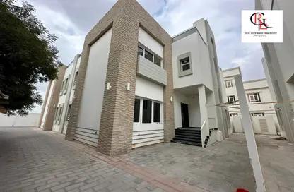 Villa - 7 Bedrooms for rent in Mohamed Bin Zayed Centre - Mohamed Bin Zayed City - Abu Dhabi