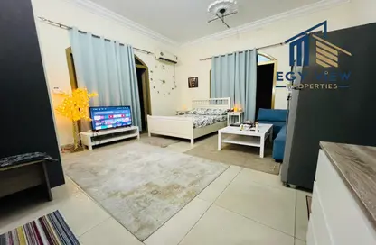 Apartment - 1 Bathroom for rent in Al Maharba - Al Karamah - Abu Dhabi