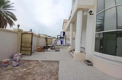 Villa - 4 Bedrooms - 4 Bathrooms for rent in Al Naseriya - Al Sharq - Sharjah