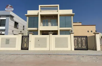 Villa - 5 Bedrooms - 6 Bathrooms for sale in Al Yasmeen 1 - Al Yasmeen - Ajman