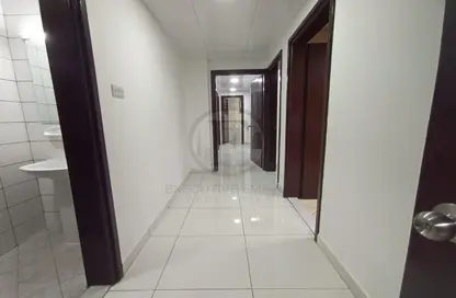 Apartment - 3 Bedrooms - 3 Bathrooms for rent in Al Falah Street - City Downtown - Abu Dhabi