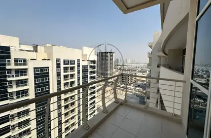 Apartment - 2 Bedrooms - 3 Bathrooms for sale in Royal Residence 1 - Royal Residence - Dubai Sports City - Dubai