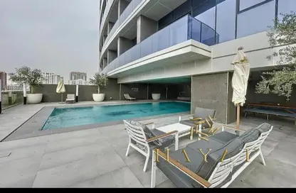 Apartment - 2 Bedrooms - 2 Bathrooms for sale in The V Tower - Dubai Residence Complex - Dubai