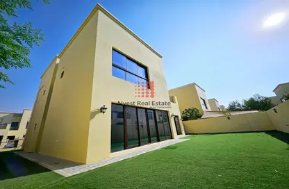 Villa - 4 Bedrooms - 5 Bathrooms for rent in Nad Al Sheba Villas - Nad Al Sheba 3 - Nad Al Sheba - Dubai