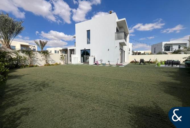 Villa - 4 Bedrooms - 4 Bathrooms for sale in Camelia 1 - Camelia - Arabian Ranches 2 - Dubai