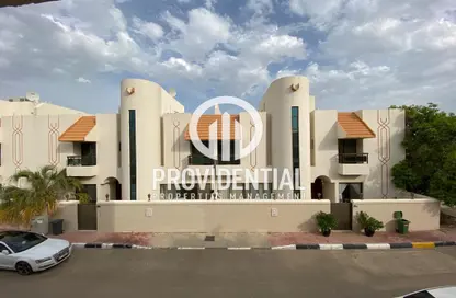 Villa - 4 Bedrooms - 5 Bathrooms for rent in Al Dhafrah - Abu Dhabi