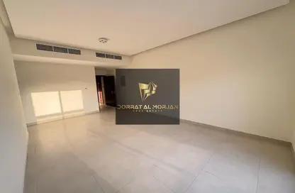 Apartment - 1 Bedroom - 2 Bathrooms for rent in Al Mowaihat 1 - Al Mowaihat - Ajman