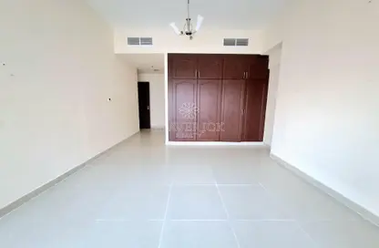 Apartment - 1 Bedroom - 2 Bathrooms for rent in Tiger 2 Building - Al Taawun Street - Al Taawun - Sharjah