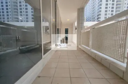 Apartment - 3 Bedrooms - 4 Bathrooms for rent in Khalidiya Towers - Al Khalidiya - Abu Dhabi