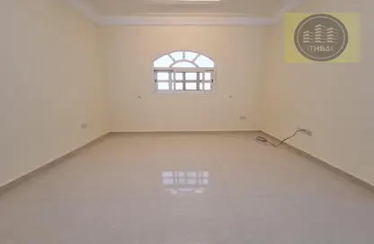 Apartment - 2 Bedrooms - 2 Bathrooms for rent in Mohamed Bin Zayed City - Abu Dhabi