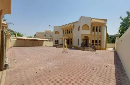 Villa - 5 Bedrooms - 5 Bathrooms for rent in Umm Suqeim 2 Villas - Umm Suqeim 2 - Umm Suqeim - Dubai