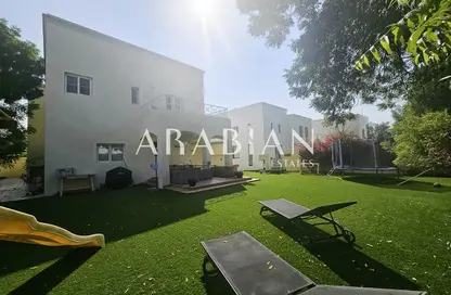 Villa - 3 Bedrooms - 4 Bathrooms for sale in Meadows 9 - Meadows - Dubai