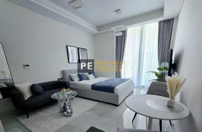 Apartment - 1 Bathroom for rent in Samana Park Views - Arjan - Dubai